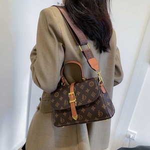 Nuevo Bolso Bandolera Mediano de PU con Textura Casual y de Alta Gama para Mujer, Bolso de Hombro con Estampado Clásico para Dama - Product Image 4