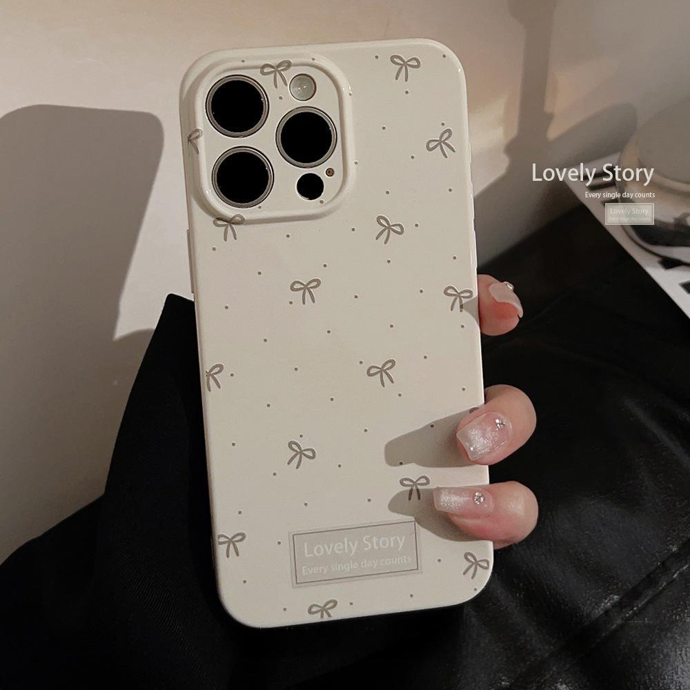 Coconut White Simple Polka Dot Knot