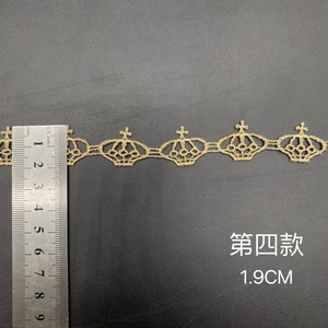 Wateroplosbaar Kant, Gouden Borduurwerk Teddybeer Kroon Met Kanten Rand, Gouden Polyester Kant Accessoire - Product Image 5