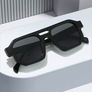 Gafas de Sol Retro 2025 con Logotipo Personalizado, Estilo Punk para Hombre y Mujer, Protección UV400, Lentes Degradadas, Doble Puente, Cuadradas - Product Image 3