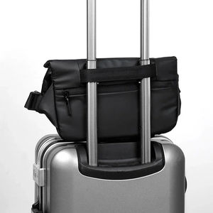 Sac à dos de cyclisme imperméable grande capacité en cuir ultraléger pour hommes – Idéal pour le voyage et la randonnée - Product Image 5