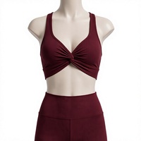 Ensemble 2 pièces de yoga bordeaux pour femme : Soutien-gorge de sport côtelé à col en V, torsadé devant, bretelles halter, maintien élevé et respirant, et Legging taille haute