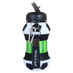 Botella de Agua de Silicona Plegable de 550 ml, Libre de BPA, con Forma de Balón de Fútbol para Niños, Diseño con Anillo para Llavero, Apta para Agua Hirviendo - Product Image 2