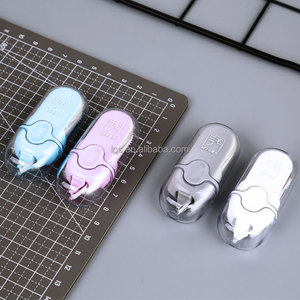 Mini Rouleau <span class=keywords><strong>Correcteur</strong></span> de Style Japonais 6m Personnalisable OEM Fournitures de Correction avec Emballage Blister - Product Image 3