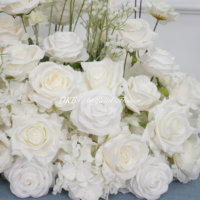 Chemin de plancher de fleurs de mariage blanc personnalisé pour centre de table grand événement décoration d'allée arrangement de fleurs en soie