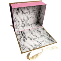 Boîte cadeau magnétique rigide rose de qualité supérieure avec logo personnalisé, bordure dorée et impression marbrée