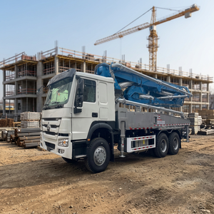 Camion malaxeur à béton Sinotruk 6x4 32m Exw Chine – Catégorie de produits Camions à ciment - Product Image 3