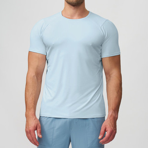 Camiseta Deportiva de Punto Sólido Verde Menta para Hombre, Cuello Redondo, Manga Corta, Corte Regular - Product Image 2