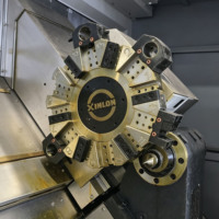 Centre de tournage CNC de haute précision TCK63-1000, tour à banc incliné à 45°, précision de positionnement de 0,003 mm, tourelle servo à 12 postes, 380V
