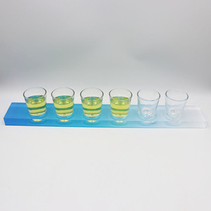 Cadeau promotionnel personnalisé 4 trous barre servant acrylique Wisky bière <span class=keywords><strong>vin</strong></span> verre porte-gobelet plateau - Product Image 5