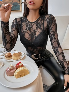 T-<span class=keywords><strong>shirt</strong></span> décontracté en <span class=keywords><strong>dentelle</strong></span> à <span class=keywords><strong>manches</strong></span> <span class=keywords><strong>longues</strong></span> pour femmes chemisier amincissant motif solide coupe ajustée hauts pour femmes - Product Image 3