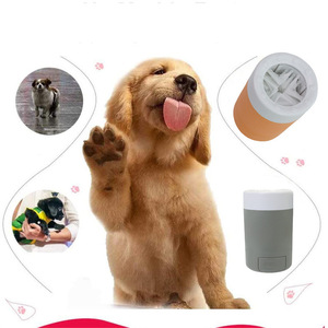 Gobelet de lavage pour pattes d'animaux, en silicone gris, nettoyeur de pattes pour chiens et chats, design moderne, soins pour animaux - Product Image 4