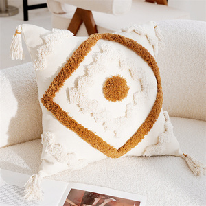Tùy chỉnh thiết kế Caramel và màu be gối Bìa Bohemian chần bông mùa đông ấm áp mềm mại Nâu chần gối bìa với tua - Product Image 4