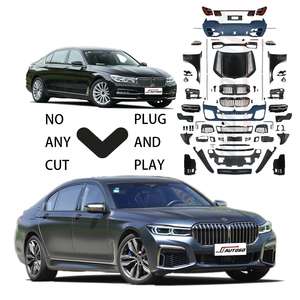 Kit carrosserie pour <span class=keywords><strong>BMW</strong></span> Série 7 G12, mise à niveau G12 LCI MT : Pare-chocs avant et arrière, calandre, phares, feux arrière, jupes latérales, capot, ailes, diffuseur, sorties d'échappement - Product Image 1