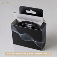 Écouteurs filaires haut de gamme personnalisés, emballage noir, boîte pliable avec languette, pelliculage mat, vernis sélectif UV pour l'électronique grand public