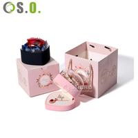 Nouveau cadeau de Saint Valentin 2024 Rose éternelle boîte à fleurs avec ours luxe Cadeaux de Saint Valentin Article pour la Saint Valentin