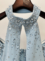 Robe de soirée élégante pour femme, bleu clair, bustier, coupe sirène, avec traîne détachable ornée de cristaux et col ras-du-cou