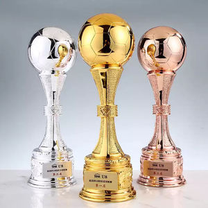 उच्च गुणवत्ता वाले अनुकूलित खेल किसी भी गेंद ट्रॉफी और पदक क्रिस्टल बास्केटबॉल विश्व धातु फुटबॉल ट्रॉफी - Product Image 3