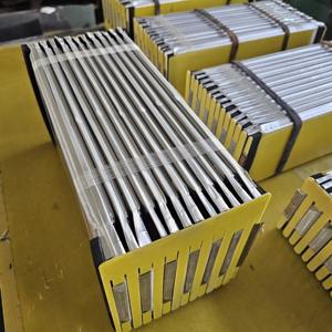 بطارية ليثيوم أيون شبه صلبة قابلة لإعادة الشحن 60 فولت 55 أمبير ساعة لسكوتر كهربائي من الشركة المصنعة - Product Image 3