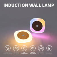 Nouvelle lampe murale transfrontalière à base carrée et dessus rond en cristal mat, petite veilleuse à détection de mouvement humain, sans câblage requis
