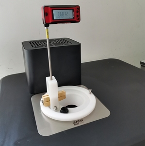 Dispositivo de calibração do dearto do novo design para a orelha/testa termômetro para o uso industrial ou do laboratório - Product Image 4