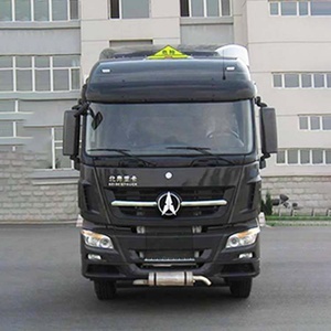 Beiben V3 8X4 camión <span class=keywords><strong>cisterna</strong></span> capacidad 340Hp <span class=keywords><strong>tanque</strong></span> de combustible de camiones de aceite - Product Image 2
