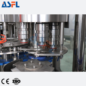 Machine de remplissage de bouteilles de jus de fruits et légumes pressés à froid de 250 ml et 350 ml, design australien, avec système de nettoyage CIP - Product Image 4