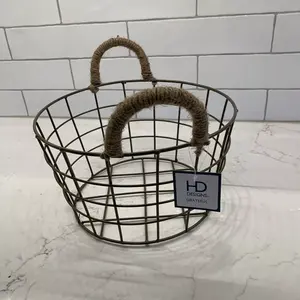 Cesta de alambre metálico de acero inoxidable con asas y peso muy ligero para almacenamiento multipropósito fabricado por HHO - Product Image 1