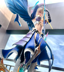 Statue en résine GK Fate Saber Artoria <span class=keywords><strong>Pendragon</strong></span>, peinte à la main sur mesure, avec épée Excalibur, modèle de collection d'anime - Product Image 4
