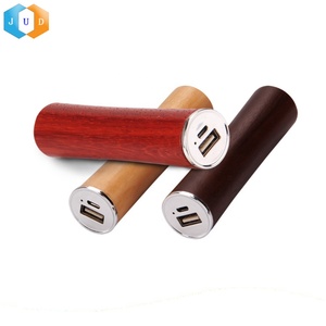 2020 Tre 2600 MAh Quà Tặng Bằng Gỗ Squar/Vòng 18650 Ngân Hàng Điện, biểu Tượng Tùy Chỉnh Xách Tay 18650 Pin Sạc Điện Thoại, Mini Ngân Hàng Điện - Product Image 2