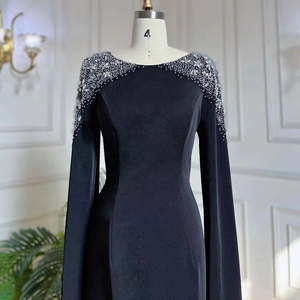 Serene Hill LA70934 Abito da Sera Bianco Stile Sirena in Raso con Maniche a Mantella Decorate, Elegante Vestito da Teatro e <span class=keywords><strong>Opera</strong></span> per Donne - Product Image 4