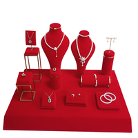 Luxueux Rouge Fine Bijoux Affichage Props Collier Anneau Bracelet Bijoux Rack Métal Bijoux Fenêtre Stands