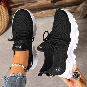 Lightweight Breathable High-<b>Elastic</b> Fabric Women's Sneakers Cushioning Sporty Fashion Trend Shoes for Daily Commute - Product Image 2