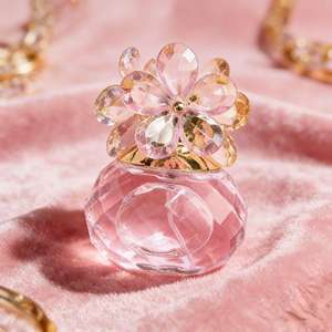 Mosilin Eau De Parfum Spray da Donna MIST - Profumo Floreale Leggero e Fresco di Lunga Durata con Note di Rosa e Margherita in Flacone di Vetro 60ML - Product Image 6