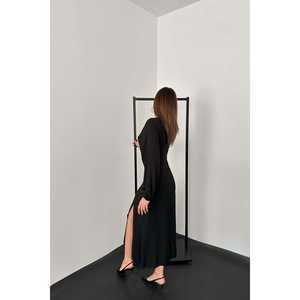 Robe de soirée en crêpe plissée noire en gros - Product Image 1