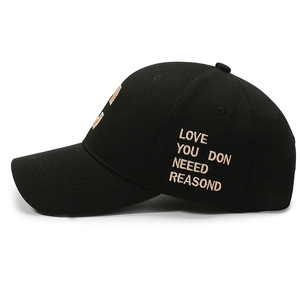 Cappelli all'Ingrosso per Uomo e Donna, Berretto Standard in Cotone con Ricamo, Cappellino da Baseball Casual con Filo Dorato per Protezione Solare - Product Image 5