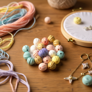 Ilan Abalorios Perline a Forma di Lanterna Colorate Pastello 16mm, Confezione da 6 Pezzi - Product Image 3