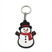 Porte-clés personnalisé en PVC et acier inoxydable, motif bonhomme de neige, avec chapeau haut noir et écharpe rouge, pour Noël, fêtes d'hiver, cadeaux en gros, fabrication OEM