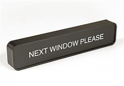 Plaque <span class=keywords><strong>de</strong></span> <span class=keywords><strong>nom</strong></span> <span class=keywords><strong>de</strong></span> <span class=keywords><strong>bureau</strong></span> en métal gravée sur mesure, support <span class=keywords><strong>de</strong></span> panneau <span class=keywords><strong>de</strong></span> table <span class=keywords><strong>de</strong></span> <span class=keywords><strong>bureau</strong></span> à double insertion - Product Image 4