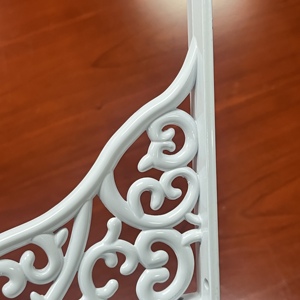 <span class=keywords><strong>Support</strong></span> d'étagère mural en <span class=keywords><strong>aluminium</strong></span> de 4 mm d'épaisseur, décoratif, blanc, en forme de L - Design à motifs roulés ornés - Product Image 4