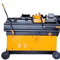 Machine à rouler les filets de tuyaux avec protection contre les surcharges pour éviter les dommages aux composants de l'axe.