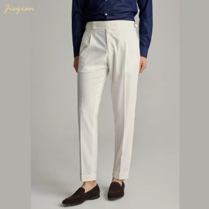 Pantalon de costume uni pour homme avec ajusteurs latéraux doubles et ourlet retroussé |   Pantalon formel extensible et respirant, teint éco-responsable - Product Image 1