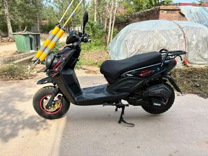 Scooter a Gas <span class=keywords><strong>Kymco</strong></span> 125cc, Motociclette Usate da Taiwan - Product Image 6