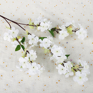 Flor de Seda de Flor de Cerezo de 3 Puntas, 69 cm, Decoración para Bodas, Accesorios para Fotografía en Exteriores, Decoración del Hogar, Reutilizable y Reciclable - Product Image 4