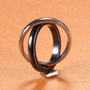 European Style Minimalist 7mm Quadrilateral Micro Pave Zircon Ceramic <b>Cross</b> <b>Ring</b> Black And <b>Silver</b> For Women - Product Image 3