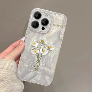 เคสสำหรับ iPhone 17 Pro Max ดีไซน์ดอกไม้สีขาวเรียบง่าย ทันสมัย พร้อมรูเจาะเลเซอร์ขนาดใหญ่ กันน้ำ - Product Image 4