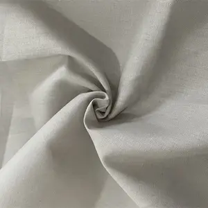 Tissu tissé de popeline de coton de l'approvisionnement direct 100% d'usine pour la doublure de chemise avec la bonne qualité