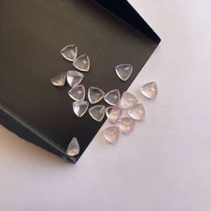 Cuarzo Rosa Natural de 6mm, 8mm, 10mm, Corte Trillón Facetado, Calibrado, Certificado IGI, Suministro a Granel, Mejor Precio de Fábrica, DIY - Product Image 1