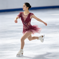 Robe de patinage artistique rouge bordeaux dégradé à manches volantées, dos ouvert, en maille ornée de strass, pour concours de danse sur glace, pour enfants et filles