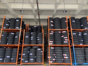 13 '14' 15 '16' 17 '18' 19 '20' 21 '22' Venta al por mayor Neumáticos para automóviles 235/45R18 205/65R15 Neumáticos para automóviles de pasajeros - Product Image 4